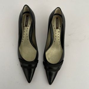 NEW Nordstrom Whisper Leather Women’s Black Kitten Heels Pointed Toe Pump Sz 5M